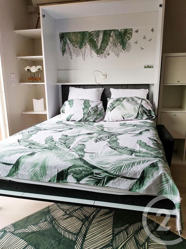 Appartement F1 bis &agrave; vendre - 2 pi&egrave;ces - 26 m2 - 83 - PROVENCE-ALPES-COTE-D-AZUR