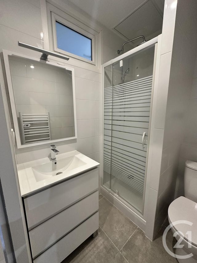 Appartement F2 &agrave; louer - 2 pi&egrave;ces - 34,14 m2 - Toulon - 83 - PROVENCE-ALPES-COTE-D-AZUR