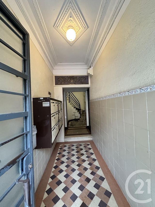 Appartement F2 &agrave; louer - 2 pi&egrave;ces - 34,14 m2 - Toulon - 83 - PROVENCE-ALPES-COTE-D-AZUR