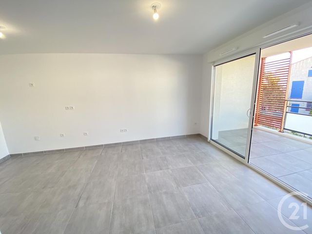 Appartement F2 &agrave; louer - 2 pi&egrave;ces - 39,12 m2 - La Garde - 83 - PROVENCE-ALPES-COTE-D-AZUR