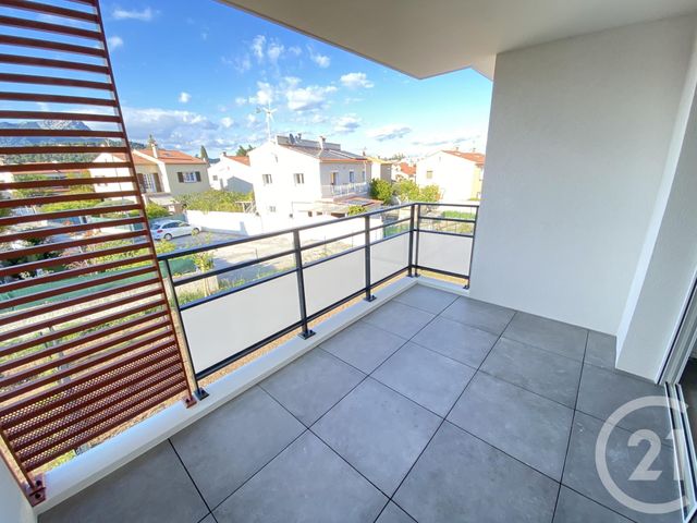 Appartement F2 &agrave; louer - 2 pi&egrave;ces - 39,12 m2 - La Garde - 83 - PROVENCE-ALPES-COTE-D-AZUR