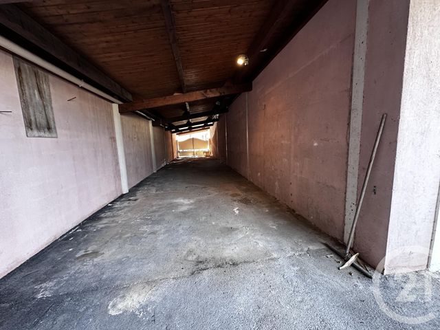 Local commercial à louer - 450.0 m2 - 83 - Var