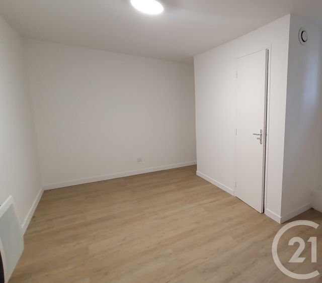 Appartement F1 &agrave; vendre - 1 pi&egrave;ce - 15 m2 - Le Pradet - 83 - PROVENCE-ALPES-COTE-D-AZUR