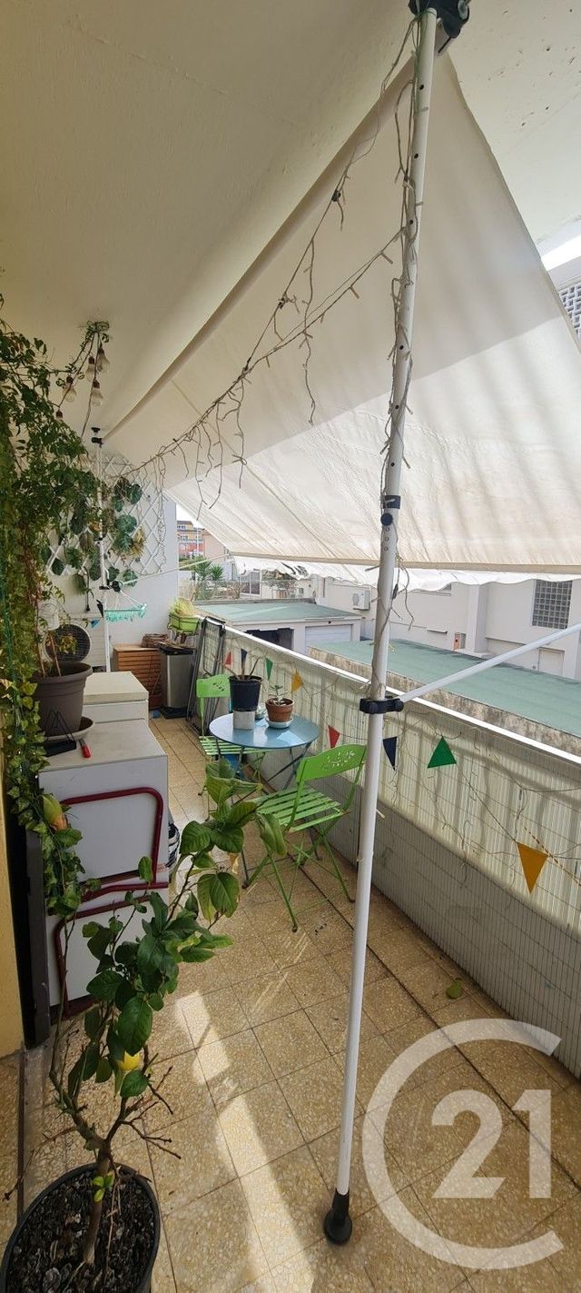 Appartement F4 &agrave; vendre - 4 pi&egrave;ces - 85 m2 - Le Pradet - 83 - PROVENCE-ALPES-COTE-D-AZUR