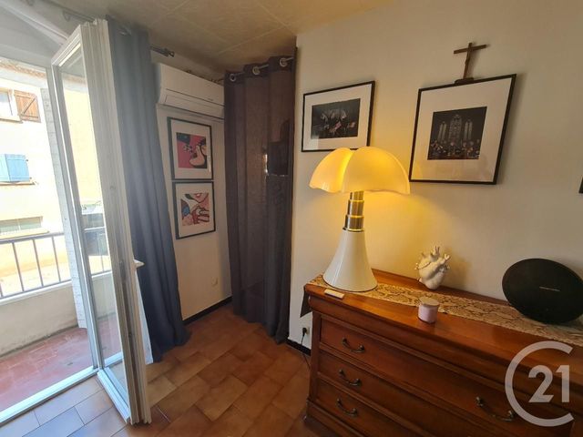 Appartement F1 &agrave; vendre - 1 pi&egrave;ce - 28,22 m2 - Carqueiranne - 83 - PROVENCE-ALPES-COTE-D-AZUR