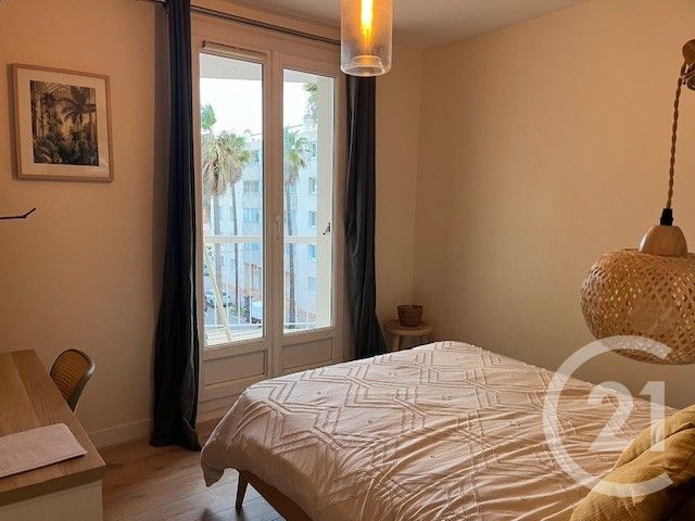 Appartement F5 &agrave; vendre - 5 pi&egrave;ces - 106,70 m2 - Hyeres - 83 - PROVENCE-ALPES-COTE-D-AZUR