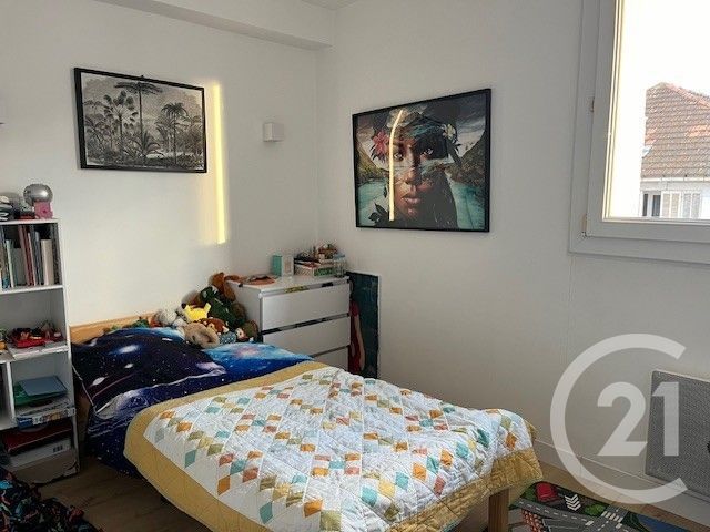 Appartement F5 &agrave; vendre - 5 pi&egrave;ces - 106,70 m2 - Hyeres - 83 - PROVENCE-ALPES-COTE-D-AZUR