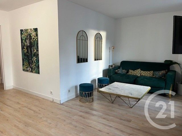 Appartement F5 &agrave; vendre - 5 pi&egrave;ces - 106,70 m2 - Hyeres - 83 - PROVENCE-ALPES-COTE-D-AZUR