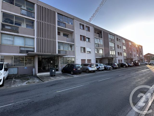 Appartement F3 &agrave; vendre - 3 pi&egrave;ces - 64,31 m2 - Le Pradet - 83 - PROVENCE-ALPES-COTE-D-AZUR