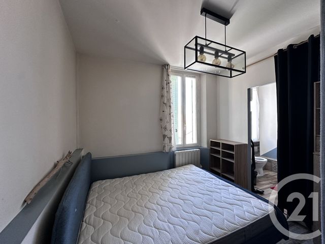 Appartement F2 &agrave; louer - 2 pi&egrave;ces - 28,49 m2 - Le Pradet - 83 - PROVENCE-ALPES-COTE-D-AZUR