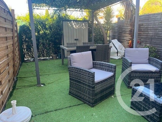 Appartement F2 &agrave; vendre - 2 pi&egrave;ces - 32,27 m2 - Carqueiranne - 83 - PROVENCE-ALPES-COTE-D-AZUR