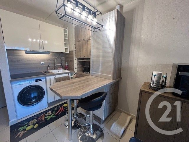 Appartement F2 &agrave; vendre - 2 pi&egrave;ces - 32,27 m2 - Carqueiranne - 83 - PROVENCE-ALPES-COTE-D-AZUR