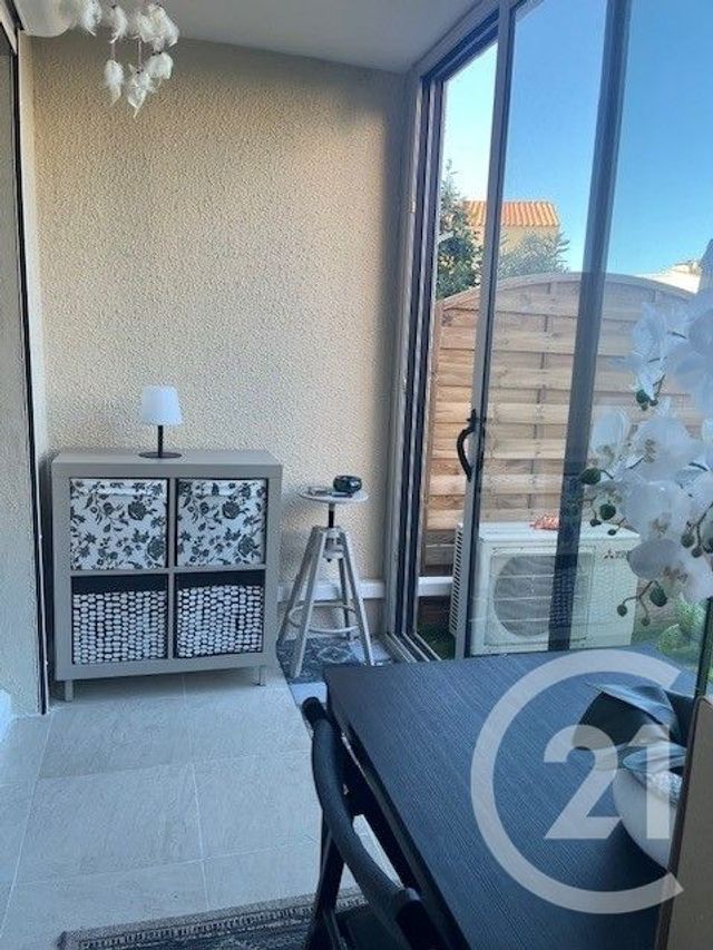 Appartement F2 &agrave; vendre - 2 pi&egrave;ces - 32,27 m2 - Carqueiranne - 83 - PROVENCE-ALPES-COTE-D-AZUR