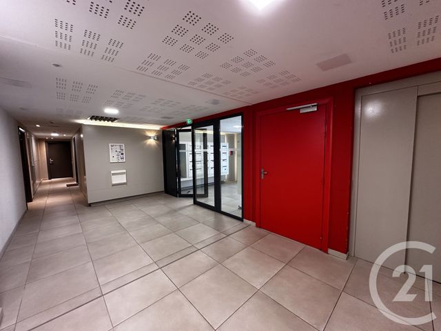 Appartement &agrave; vendre - 3 pi&egrave;ces - 57,83 m2 - Hyeres - 83 - PROVENCE-ALPES-COTE-D-AZUR