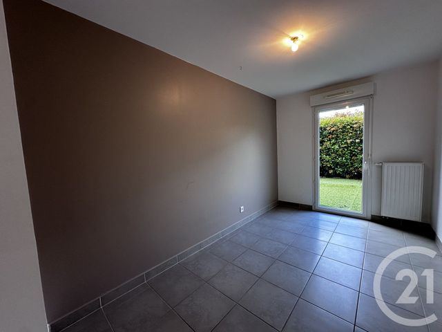 Appartement &agrave; vendre - 3 pi&egrave;ces - 57,83 m2 - Hyeres - 83 - PROVENCE-ALPES-COTE-D-AZUR