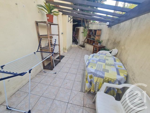 Appartement T2 &agrave; louer - 2 pi&egrave;ces - 50,34 m2 - La Valette Du Var - 83 - PROVENCE-ALPES-COTE-D-AZUR