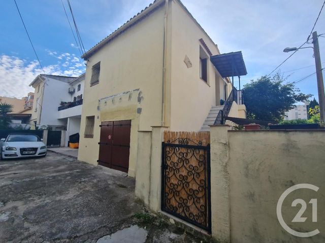 Appartement T2 &agrave; louer - 2 pi&egrave;ces - 50,34 m2 - La Valette Du Var - 83 - PROVENCE-ALPES-COTE-D-AZUR