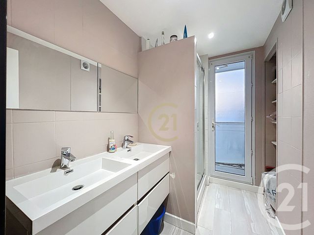 Appartement T5 &agrave; vendre - 5 pi&egrave;ces - 76,67 m2 - Angers - 49 - PAYS-DE-LOIRE