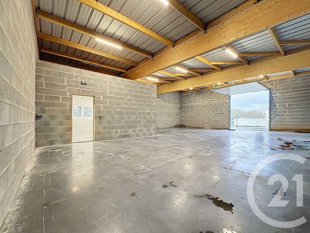 Local commercial à louer - 181.0 m2 - 49 - Maine-et-Loire