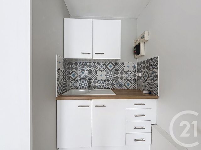 Appartement T2 &agrave; vendre - 2 pi&egrave;ces - 24 m2 - Angers - 49 - PAYS-DE-LOIRE