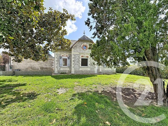 Maison &agrave; louer - 5 pi&egrave;ces - 116 m2 - La Menitre - 49 - PAYS-DE-LOIRE