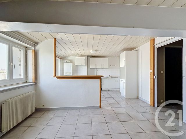 Appartement T3 &agrave; vendre - 4 pi&egrave;ces - 61,30 m2 - Angers - 49 - PAYS-DE-LOIRE