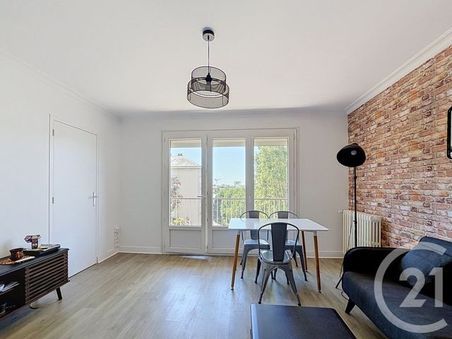 Appartement T4 &agrave; vendre - 4 pi&egrave;ces - 67,19 m2 - Angers - 49 - PAYS-DE-LOIRE