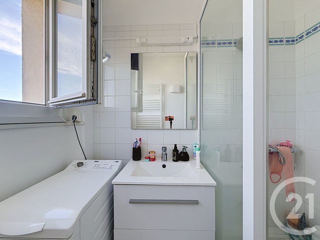 Appartement T4 &agrave; vendre - 4 pi&egrave;ces - 67,19 m2 - Angers - 49 - PAYS-DE-LOIRE