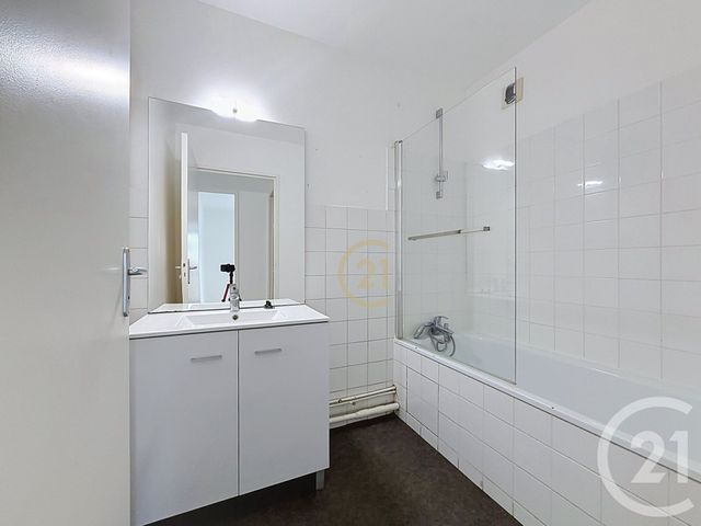 Appartement T3 &agrave; vendre - 3 pi&egrave;ces - 68,32 m2 - Angers - 49 - PAYS-DE-LOIRE
