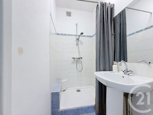 Appartement T5 &agrave; vendre - 5 pi&egrave;ces - 94 m2 - Angers - 49 - PAYS-DE-LOIRE
