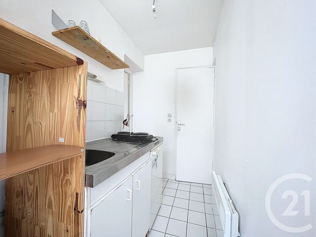 Appartement T1 &agrave; louer - 1 pi&egrave;ce - 21,71 m2 - Angers - 49 - PAYS-DE-LOIRE