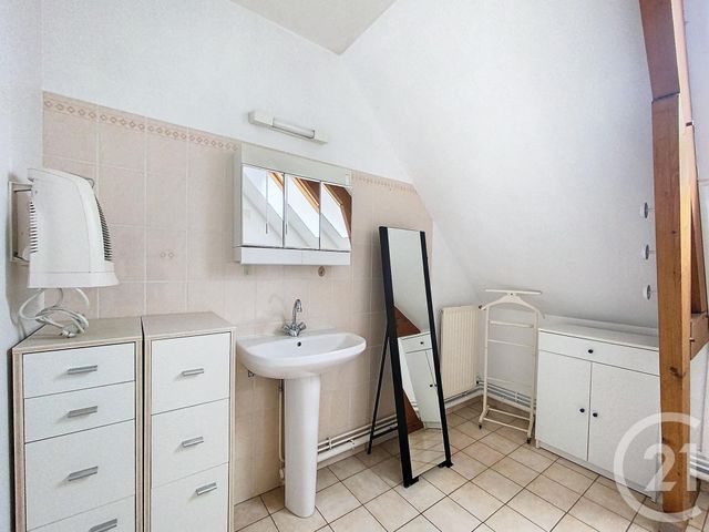 Maison &agrave; louer - 4 pi&egrave;ces - 102,87 m2 - Angers - 49 - PAYS-DE-LOIRE