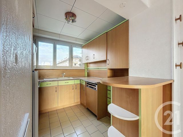 Appartement T4 &agrave; louer - 4 pi&egrave;ces - 66,28 m2 - Angers - 49 - PAYS-DE-LOIRE