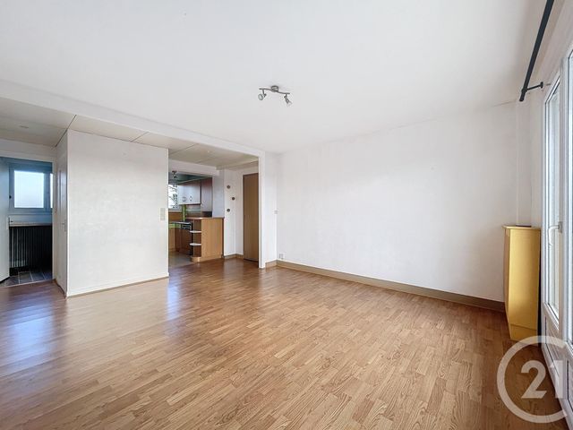 Appartement T4 &agrave; louer - 4 pi&egrave;ces - 66,28 m2 - Angers - 49 - PAYS-DE-LOIRE