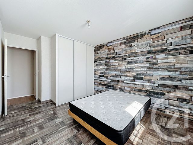 Appartement T3 &agrave; louer - 3 pi&egrave;ces - 74,33 m2 - Angers - 49 - PAYS-DE-LOIRE