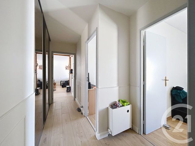 Appartement T3 &agrave; louer - 3 pi&egrave;ces - 62,21 m2 - Angers - 49 - PAYS-DE-LOIRE