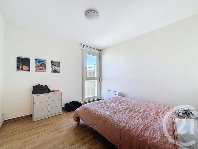 Appartement T3 &agrave; louer - 3 pi&egrave;ces - 62,21 m2 - Angers - 49 - PAYS-DE-LOIRE