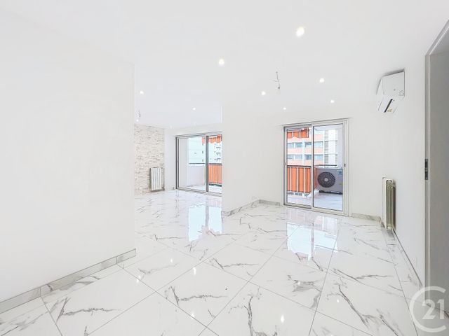 Appartement F5 à vendre - 5 pièces - 121 m2 - Cagnes Sur Mer - 06 - PROVENCE-ALPES-COTE-D-AZUR