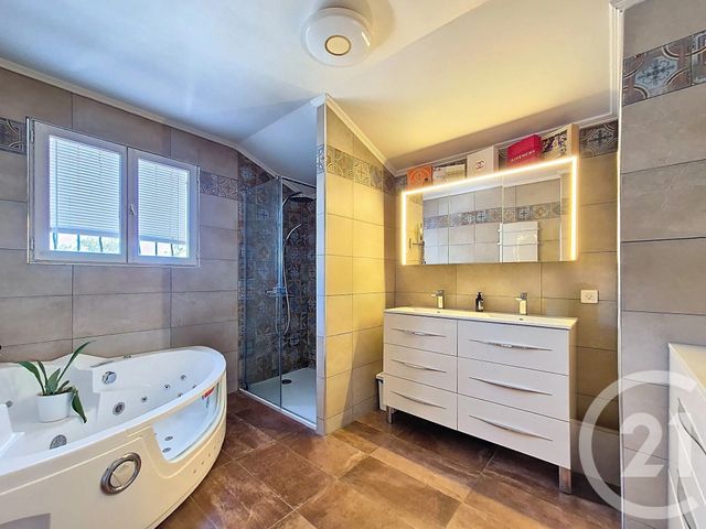 Maison à vendre - 5 pièces - 164,96 m2 - Villeneuve Loubet - 06 - PROVENCE-ALPES-COTE-D-AZUR