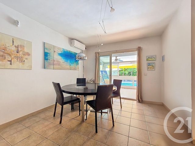 Maison à vendre - 5 pièces - 164,96 m2 - Villeneuve Loubet - 06 - PROVENCE-ALPES-COTE-D-AZUR