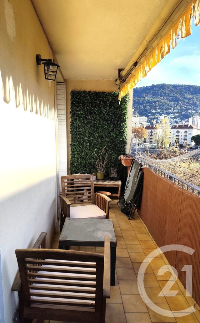 Appartement F3 à vendre - 3 pièces - 65,11 m2 - Nice - 06 - PROVENCE-ALPES-COTE-D-AZUR
