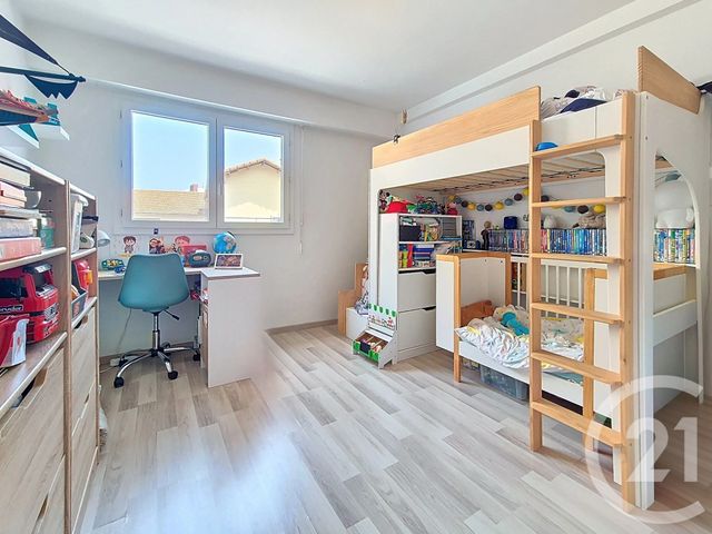Appartement F3 à vendre - 3 pièces - 67 m2 - Cagnes Sur Mer - 06 - PROVENCE-ALPES-COTE-D-AZUR