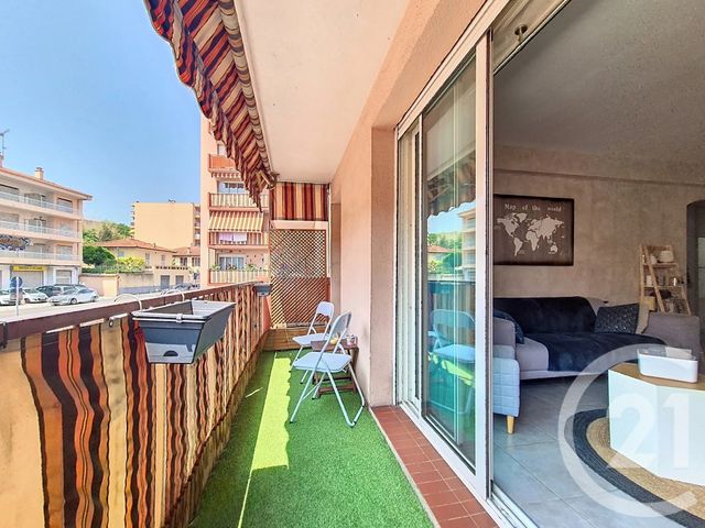 Appartement F3 à vendre - 3 pièces - 67 m2 - Cagnes Sur Mer - 06 - PROVENCE-ALPES-COTE-D-AZUR