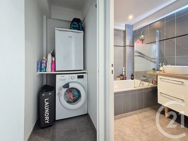 Appartement F3 à vendre - 3 pièces - 67 m2 - Cagnes Sur Mer - 06 - PROVENCE-ALPES-COTE-D-AZUR