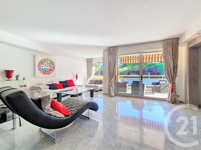 Appartement F4 à vendre - 4 pièces - 117,16 m2 - Cagnes Sur Mer - 06 - PROVENCE-ALPES-COTE-D-AZUR