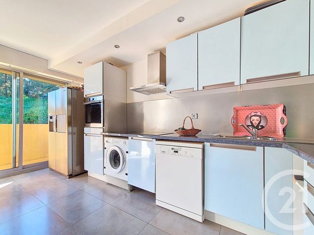 Appartement F4 à vendre - 4 pièces - 117,16 m2 - Cagnes Sur Mer - 06 - PROVENCE-ALPES-COTE-D-AZUR