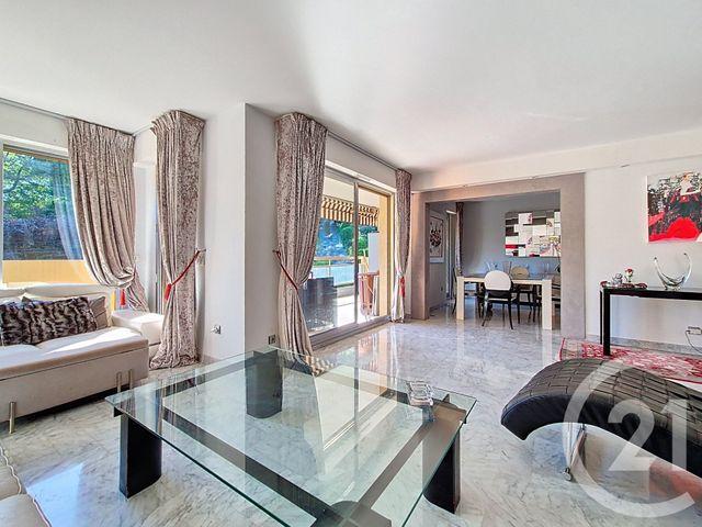 Appartement F4 à vendre - 4 pièces - 117,16 m2 - Cagnes Sur Mer - 06 - PROVENCE-ALPES-COTE-D-AZUR