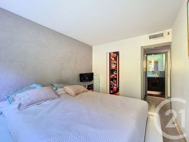 Appartement F4 à vendre - 4 pièces - 117,16 m2 - Cagnes Sur Mer - 06 - PROVENCE-ALPES-COTE-D-AZUR