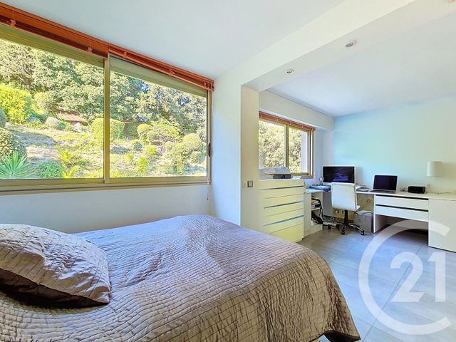 Appartement F4 à vendre - 4 pièces - 117,16 m2 - Cagnes Sur Mer - 06 - PROVENCE-ALPES-COTE-D-AZUR