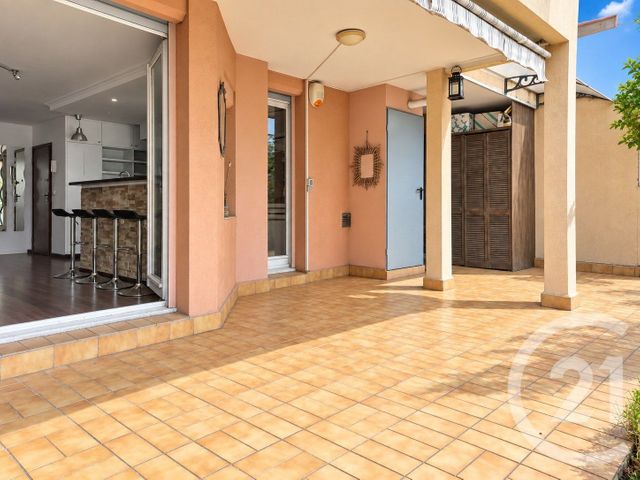 Appartement F3 &agrave; vendre - 3 pi&egrave;ces - 60,73 m2 - Cagnes Sur Mer - 06 - PROVENCE-ALPES-COTE-D-AZUR